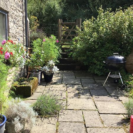 Lee House Farm Holiday Cottage With Possible Use Of Hot Tub Ninety Pounds A Session Waterfall Eksteriør bilde